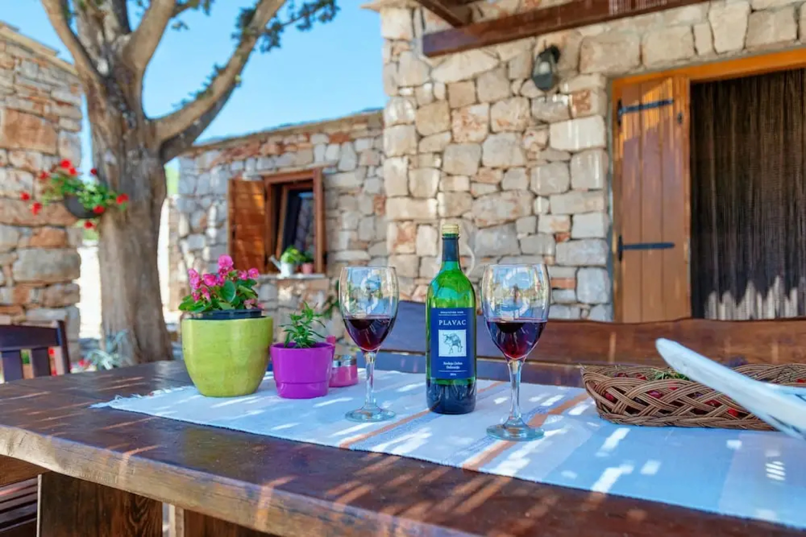 House With 2 Bedrooms in Stari Grad, With Private Pool, Furnished Terr