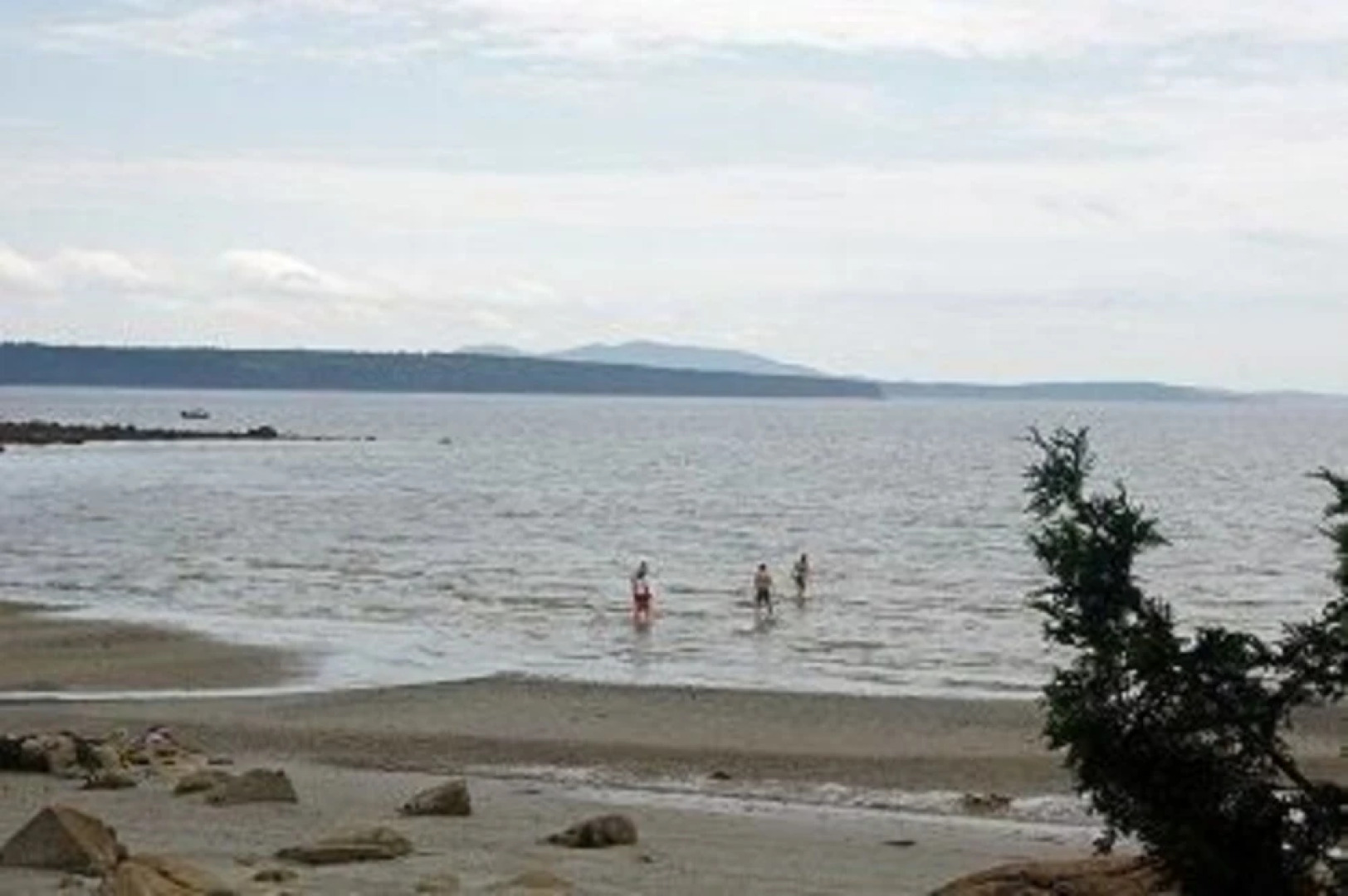 Sea Breeze - Three Bedroom Home