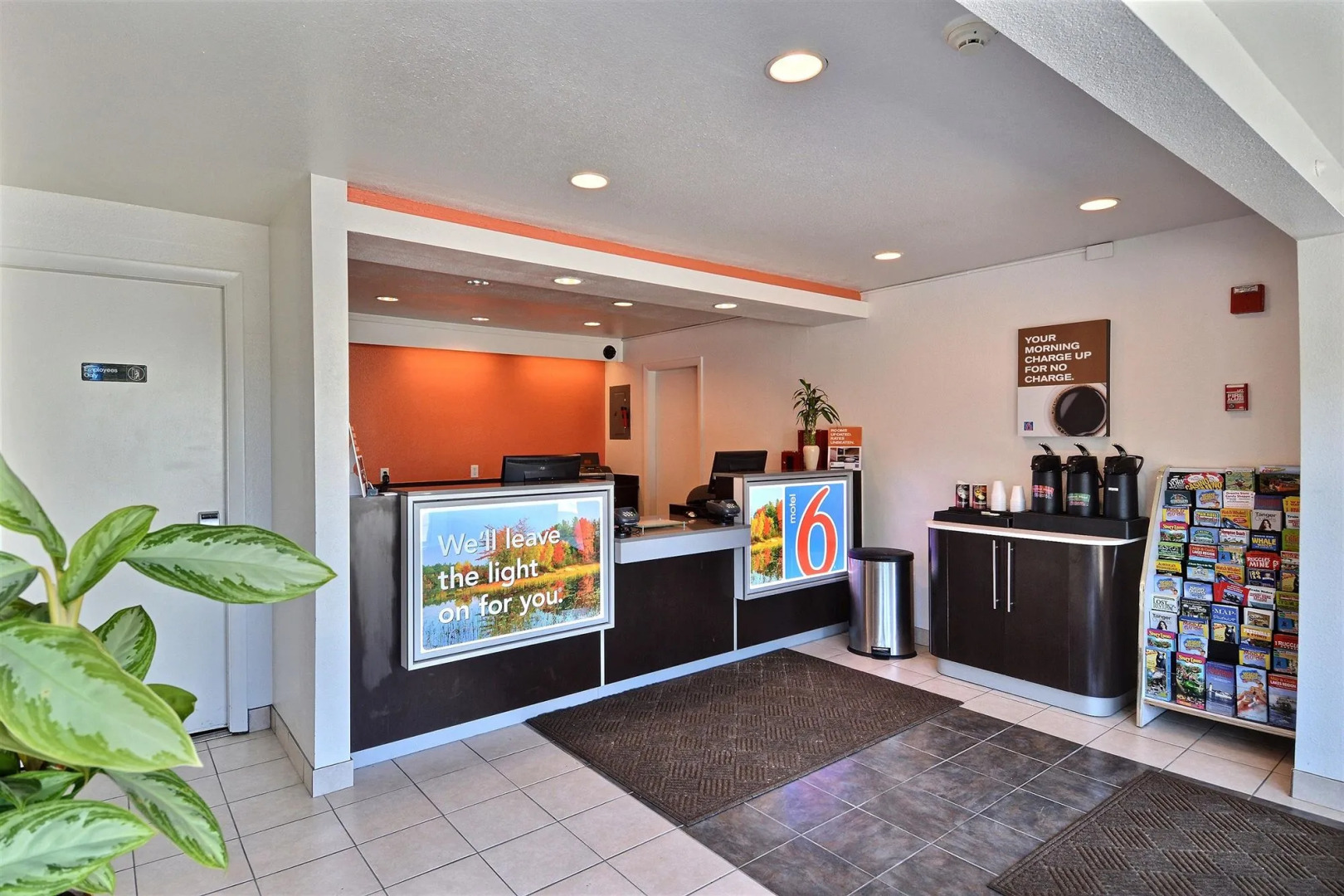 Motel 6 Nashua, NH - North