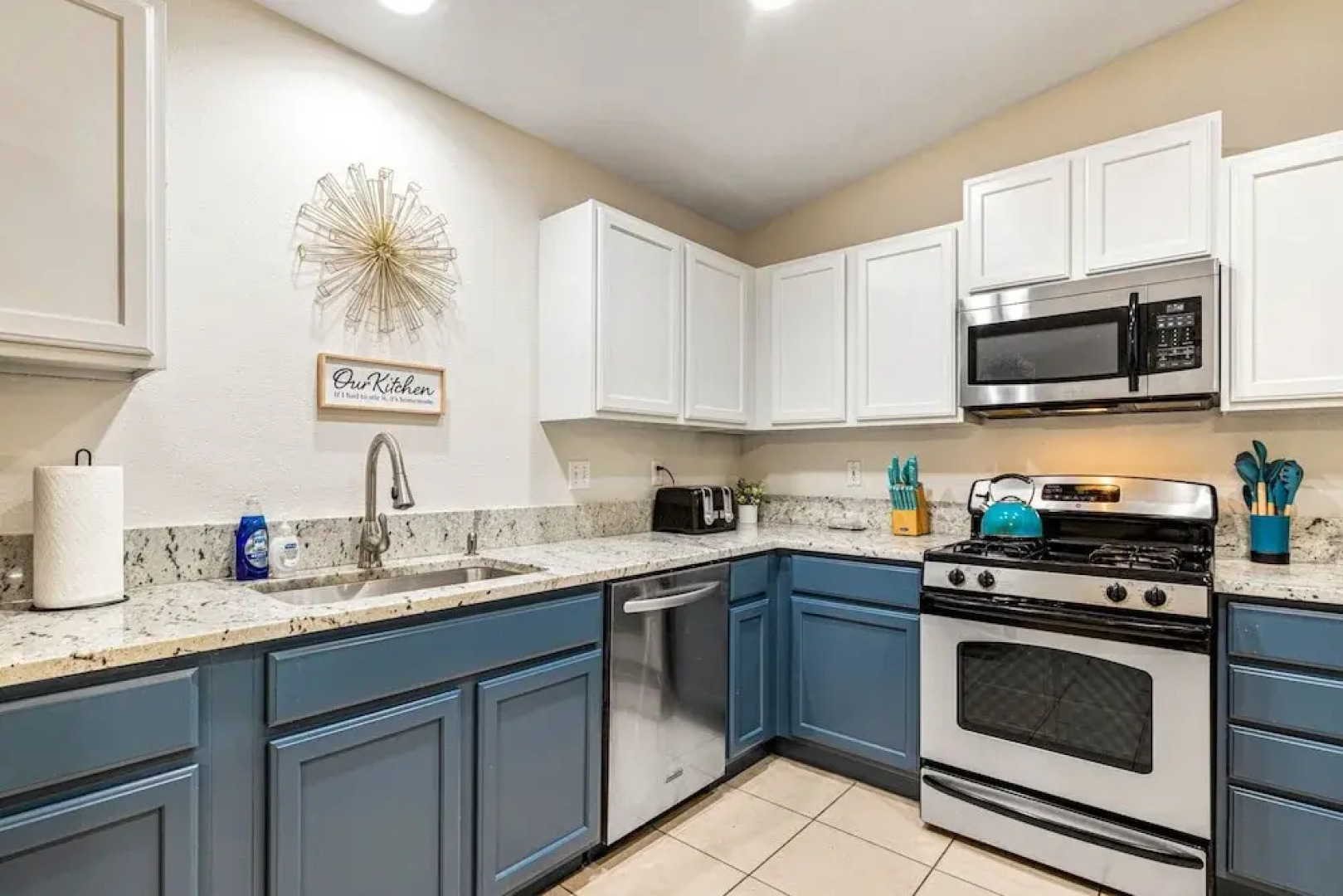 Alligator Vacation Home