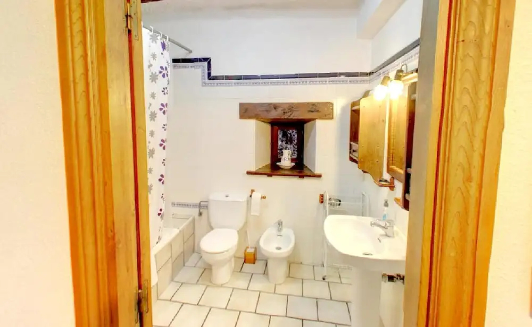 House With 3 Bedrooms in Lizaso, With Enclosed Garden and Wifi Near the Beach