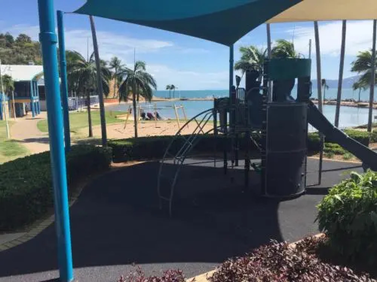 Lighthouse Apartments on The Strand