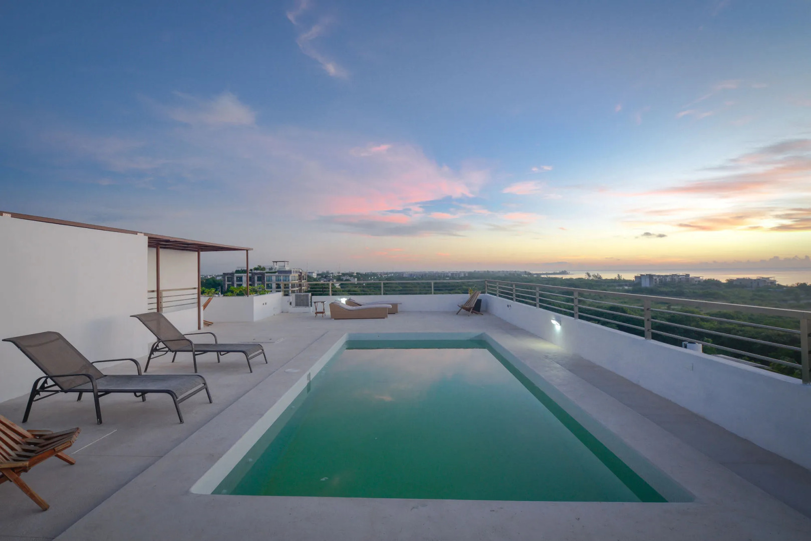 Coral Blue Beach Condo