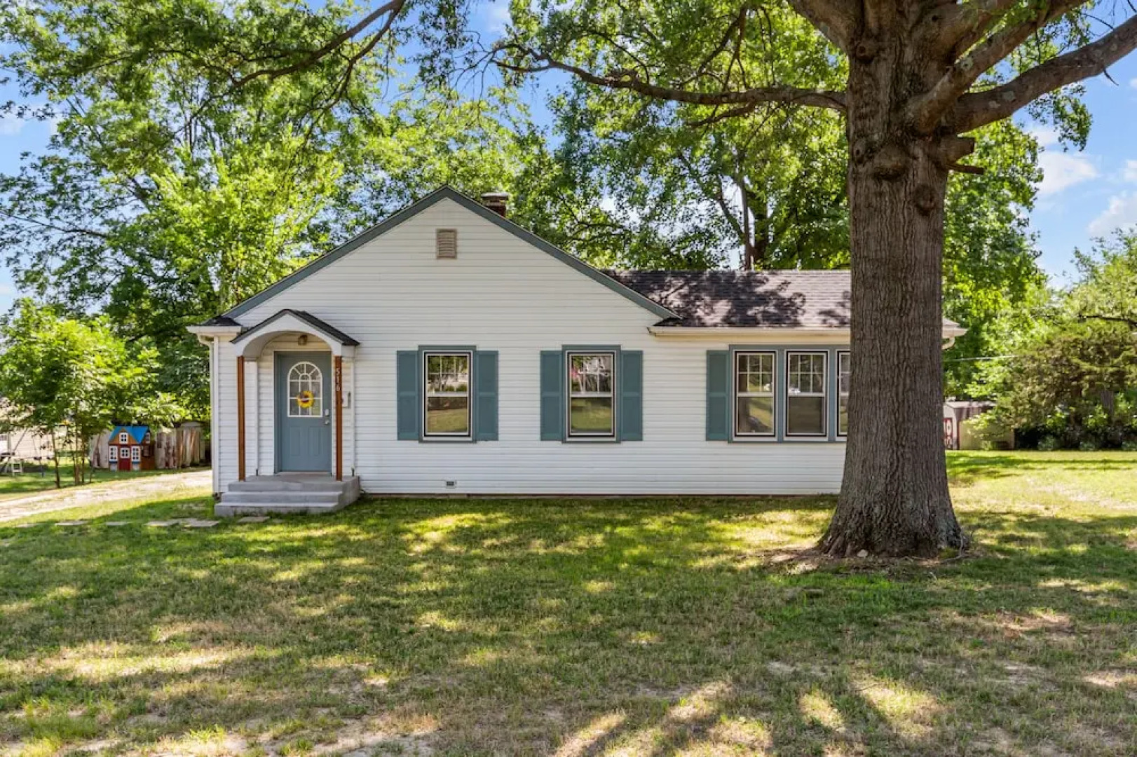 Sweet Cherry Escape | JZ Vacation Rentals