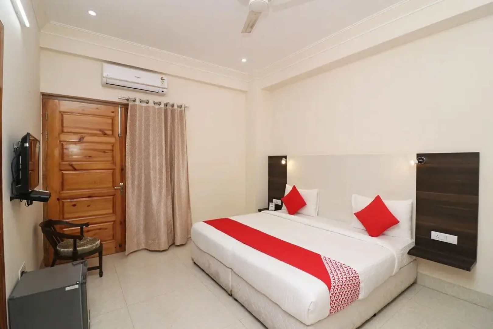 OYO 41240 Hotel Srimanta Sankardev