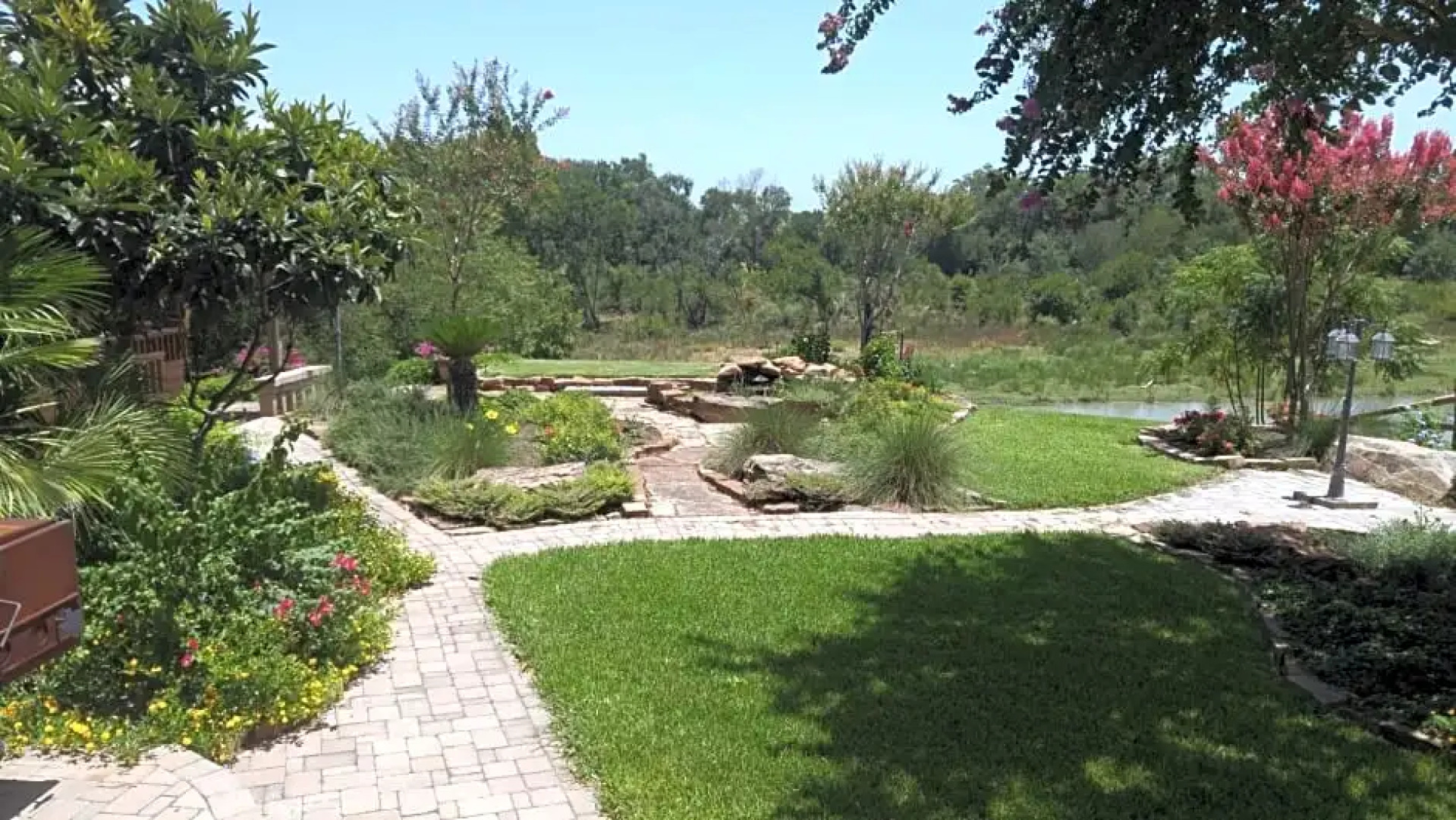 The Perry Riverhouse