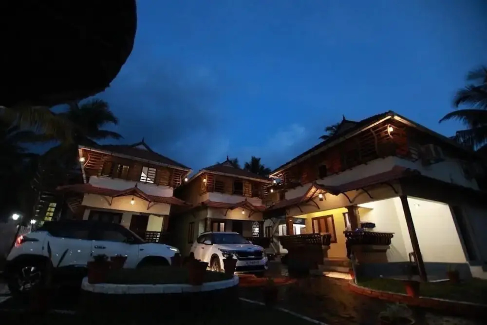 Lake Tree Homes and Resorts