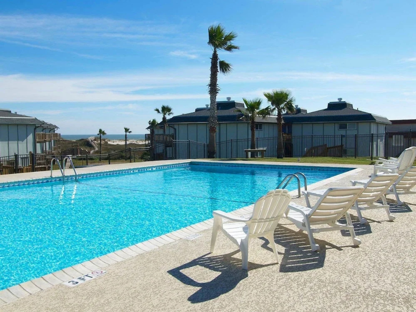 Coastal Nest 207BH