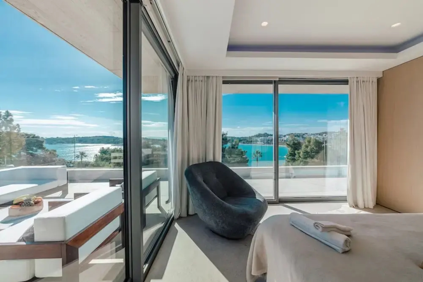South Blue Luxury Penthouse