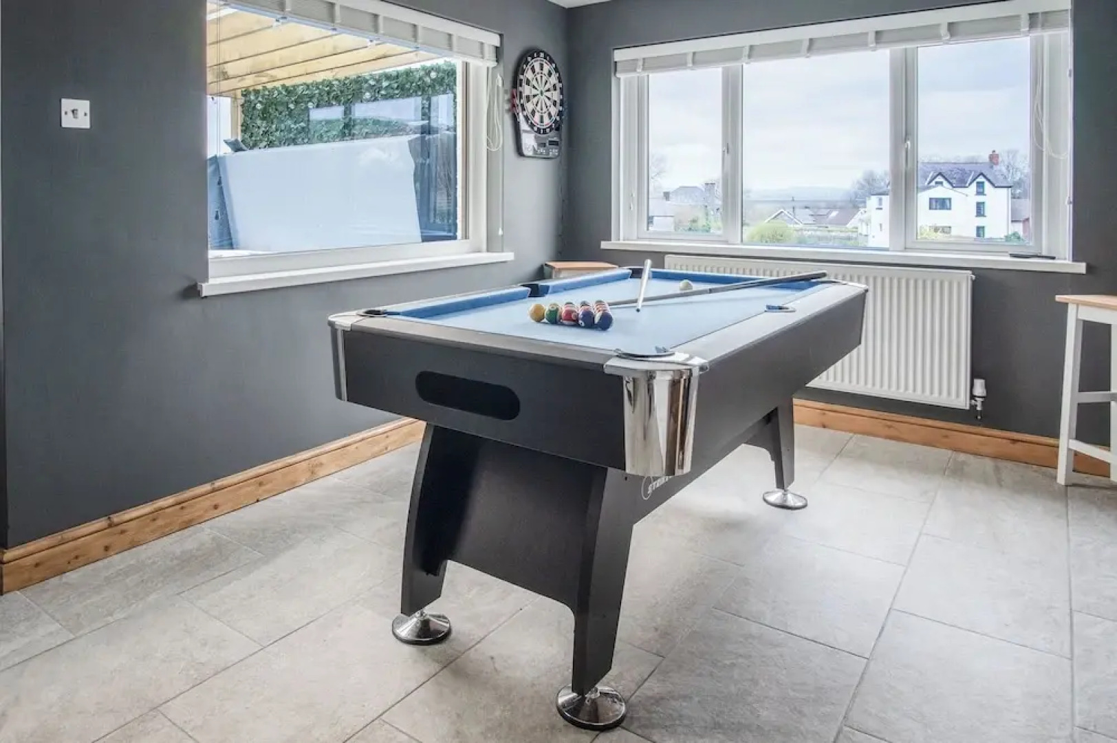 Hill House - 4 Bedroom - Llanrhidian