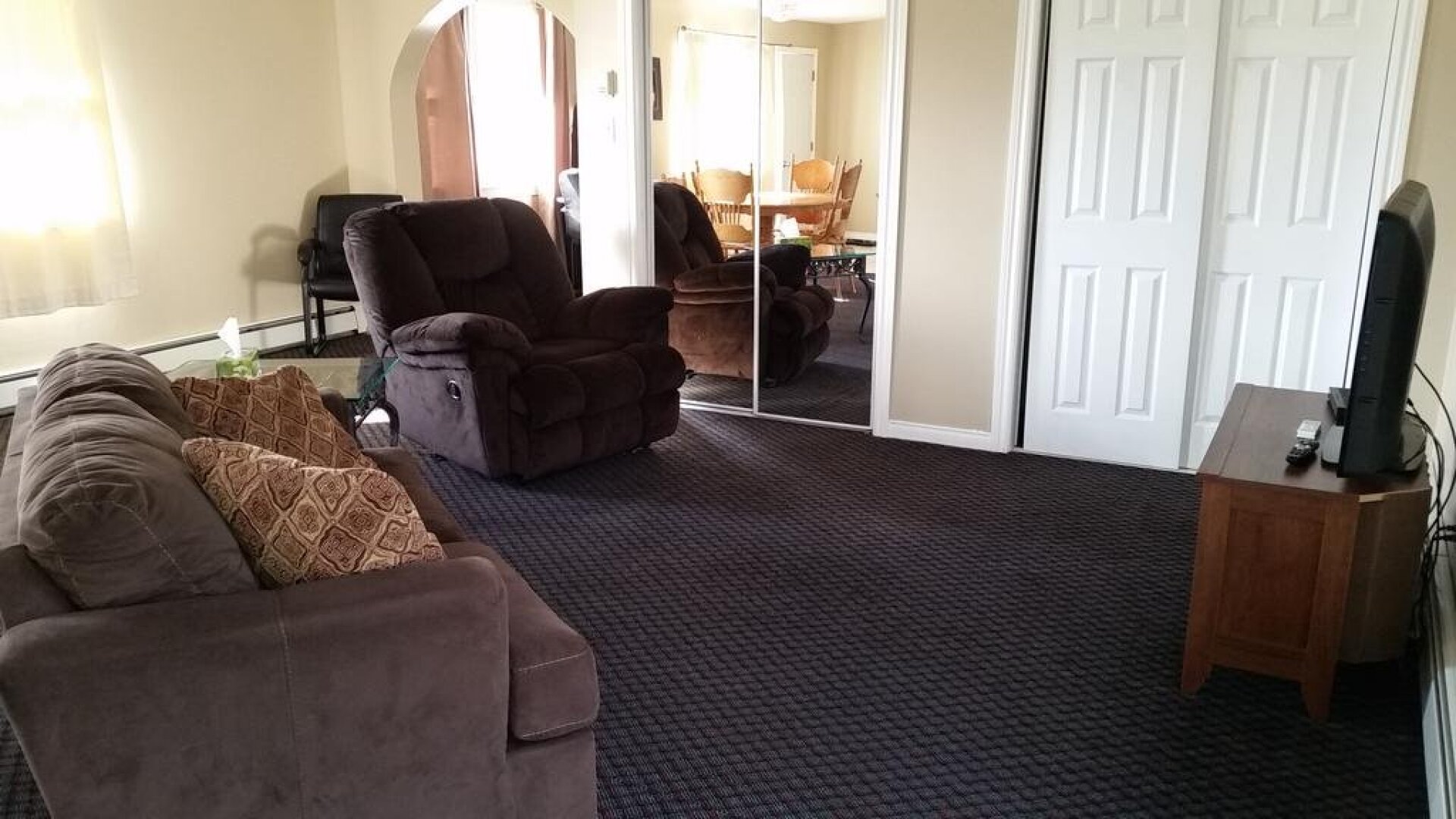 Middleton Motel & Suites