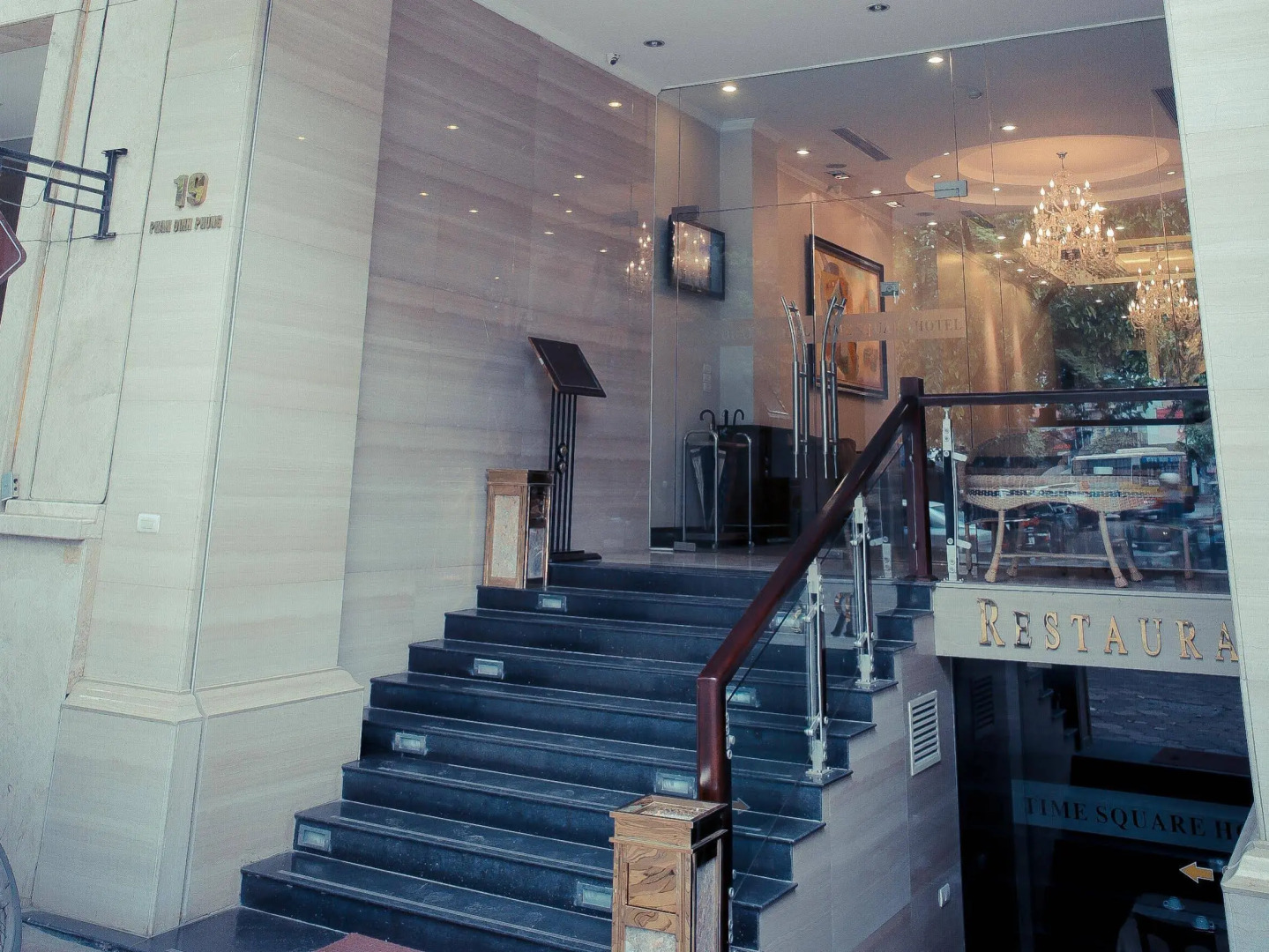 A25 Hotel - 19 Phan Dinh Phung