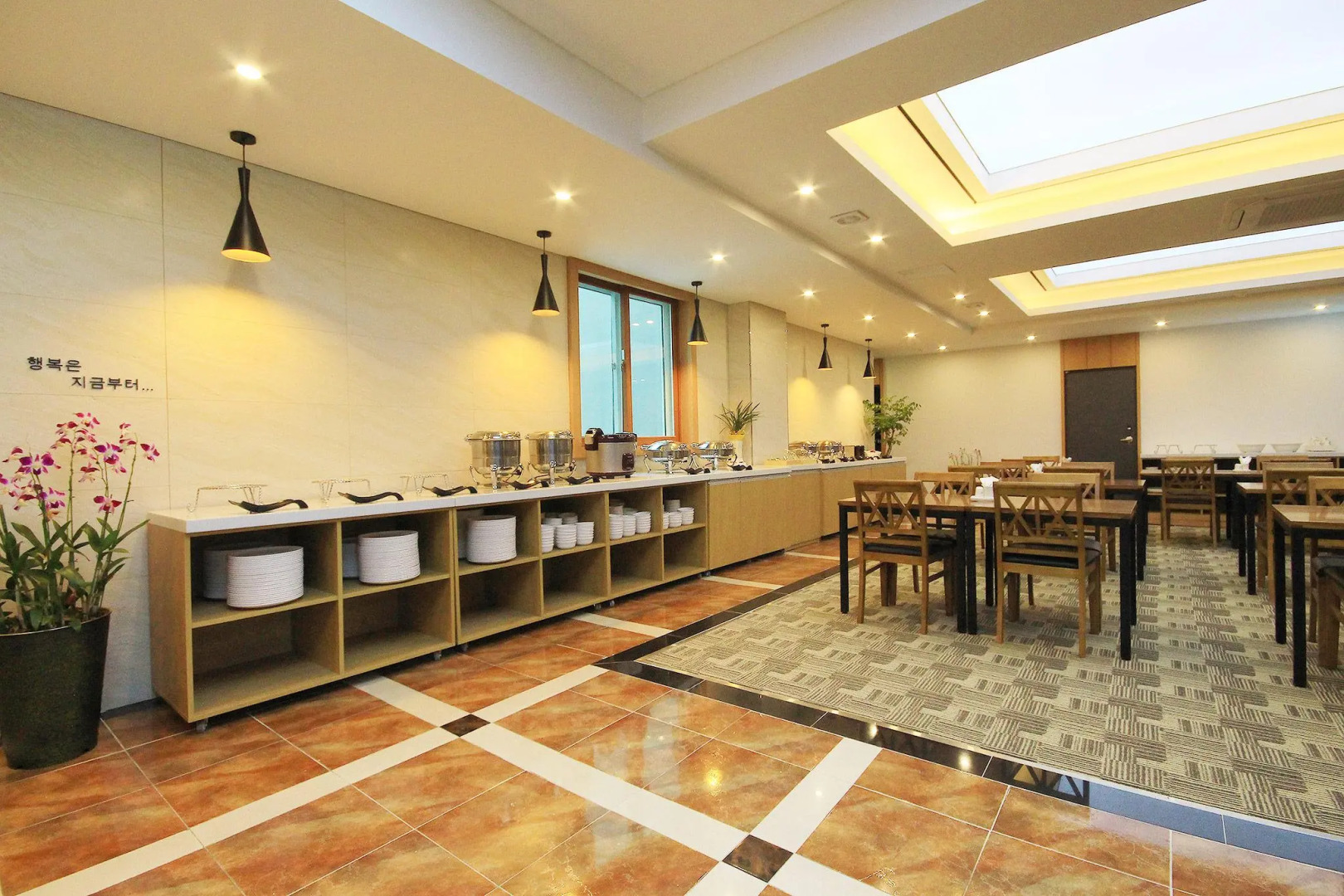 Hound Hotel Gwangju Cheomdan