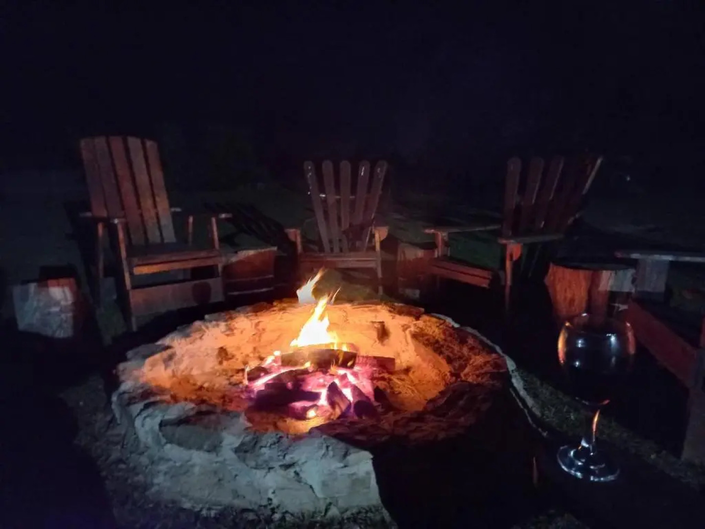 A Log Home at Buffalo Creek