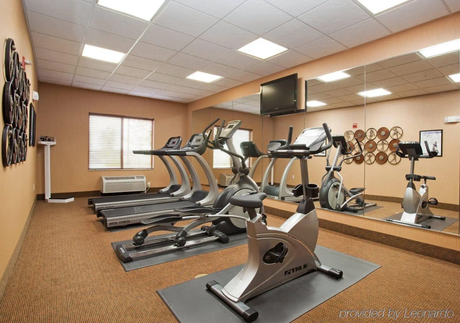 Holiday Inn Express & Suites Pueblo North by IHG