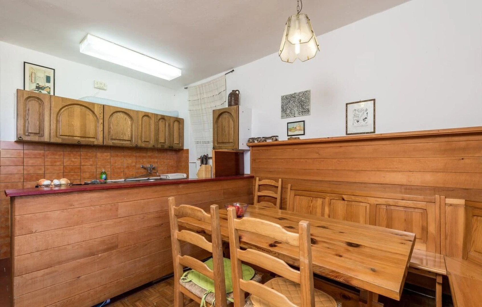 Awesome Home in Fuzine With Wifi and 5 Bedrooms