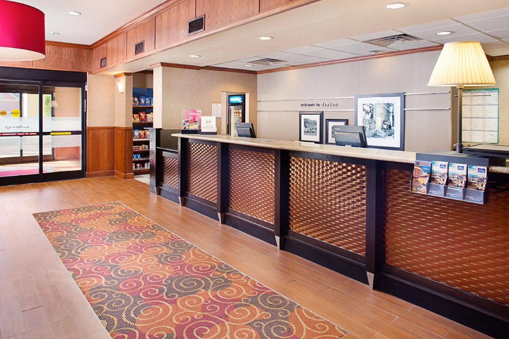 Hampton Inn & Suites Denton