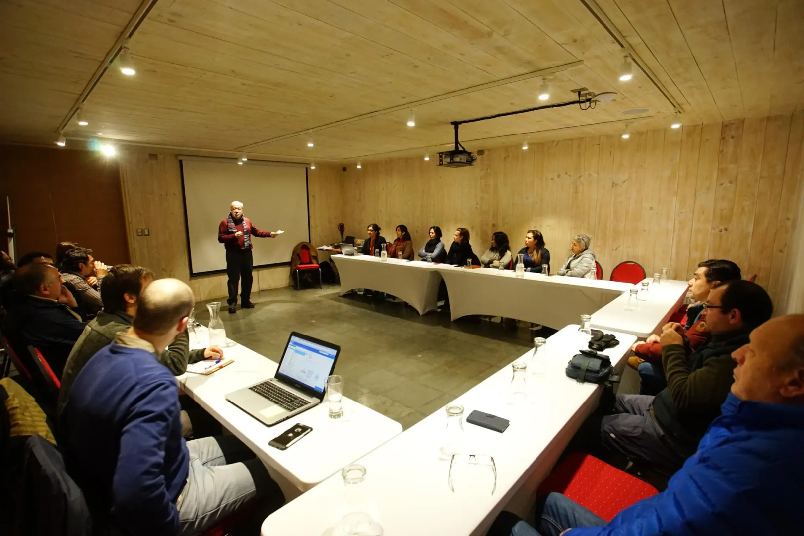 Hotel & Cafe Veliche