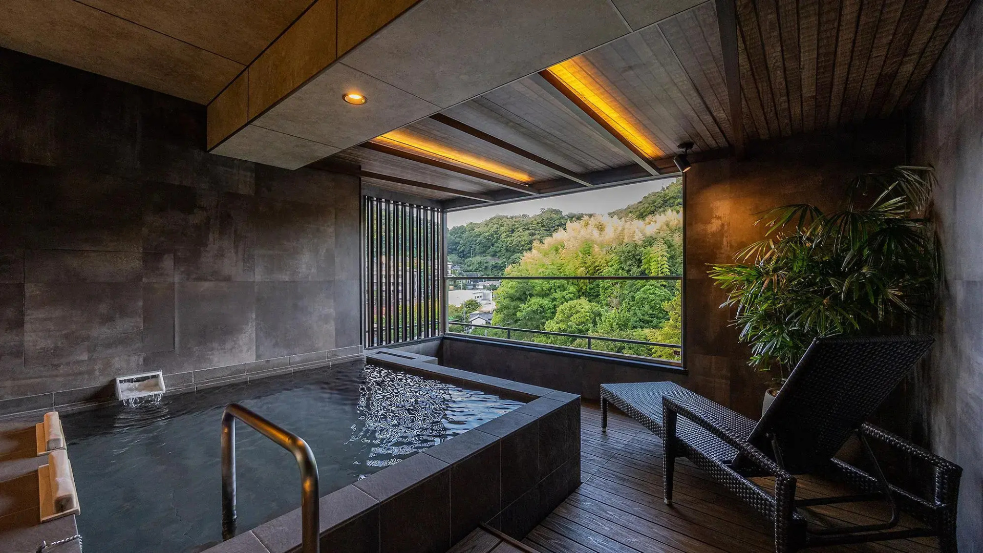 Komatsuya Hachinobou