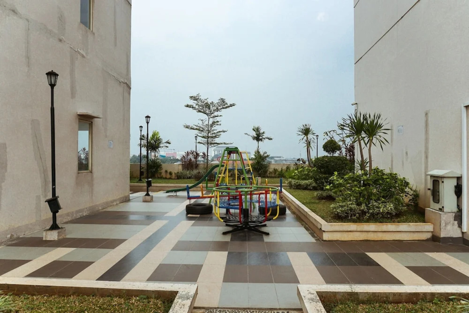 Elegant Design Studio Apartment at Margonda Residence 4 By Travelio