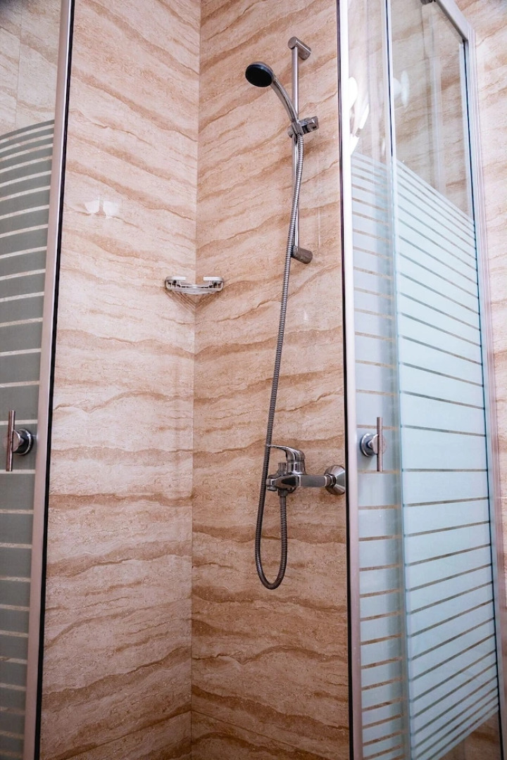 FM Deluxe 2-BDR Apartment in Sun Resort with Sea View