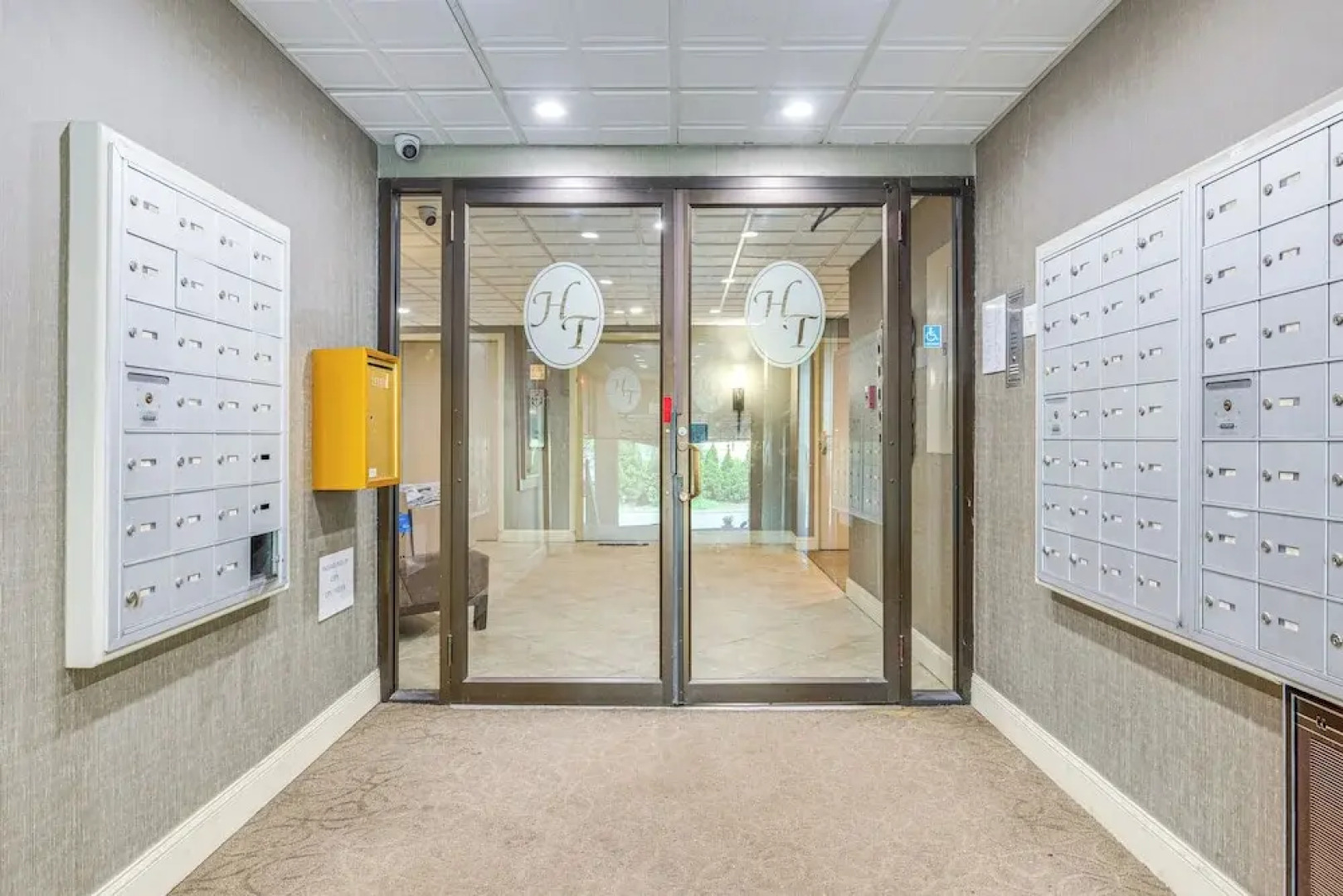 1 Mi to Millyard District: Unit w/ Furnished Porch