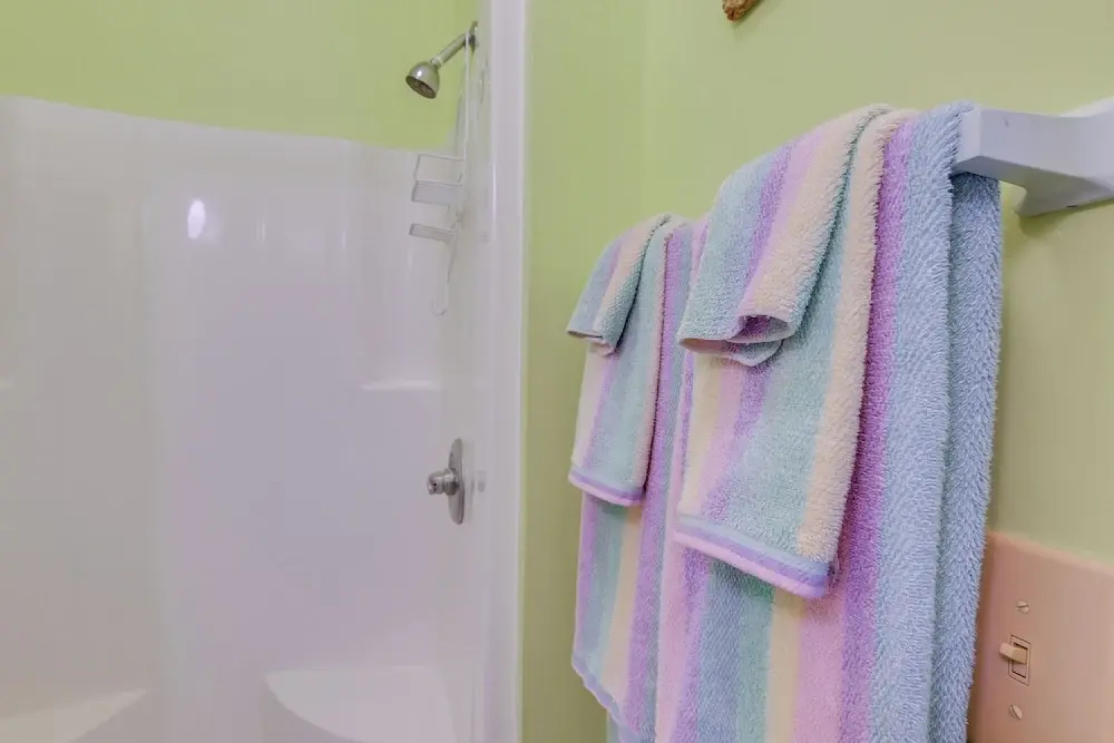 Apt w/ Lake Views - Day Trip to Virginia Tech!