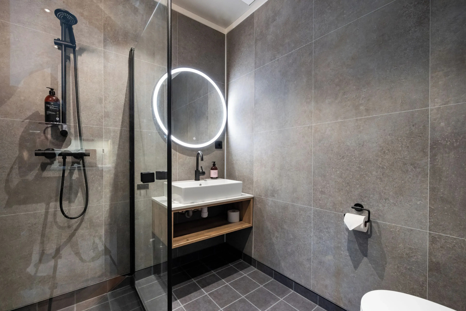 Stryn House Apartments & Hotel