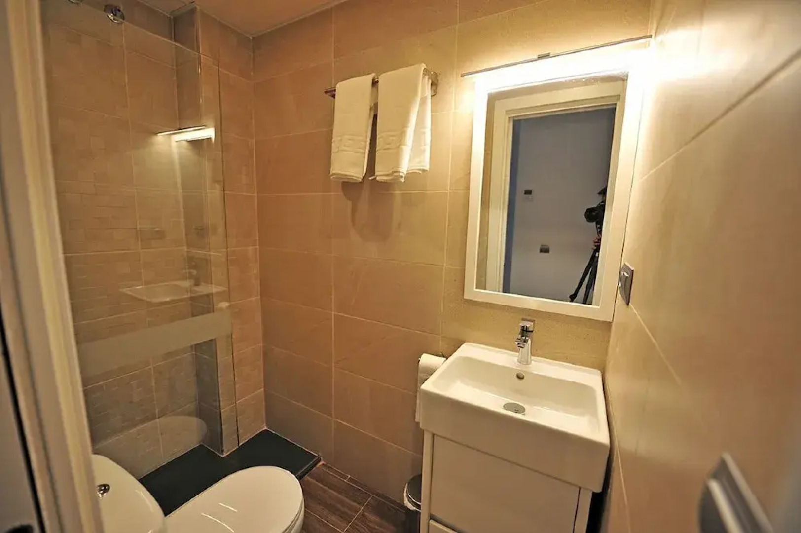 Casa Cinco Dormitorios Acceso Playa