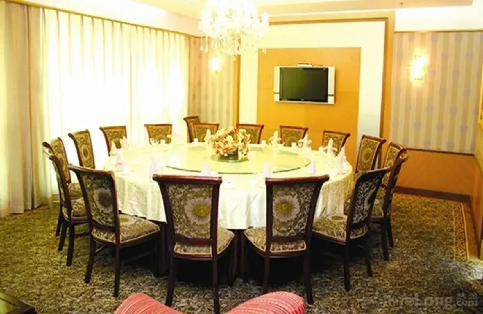Chengde Jing Cheng Hotel