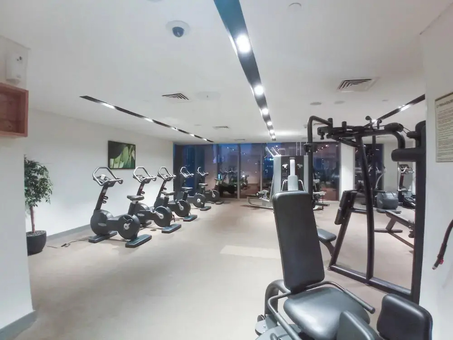 Direct Dubai Mall Access Downtown Boulev