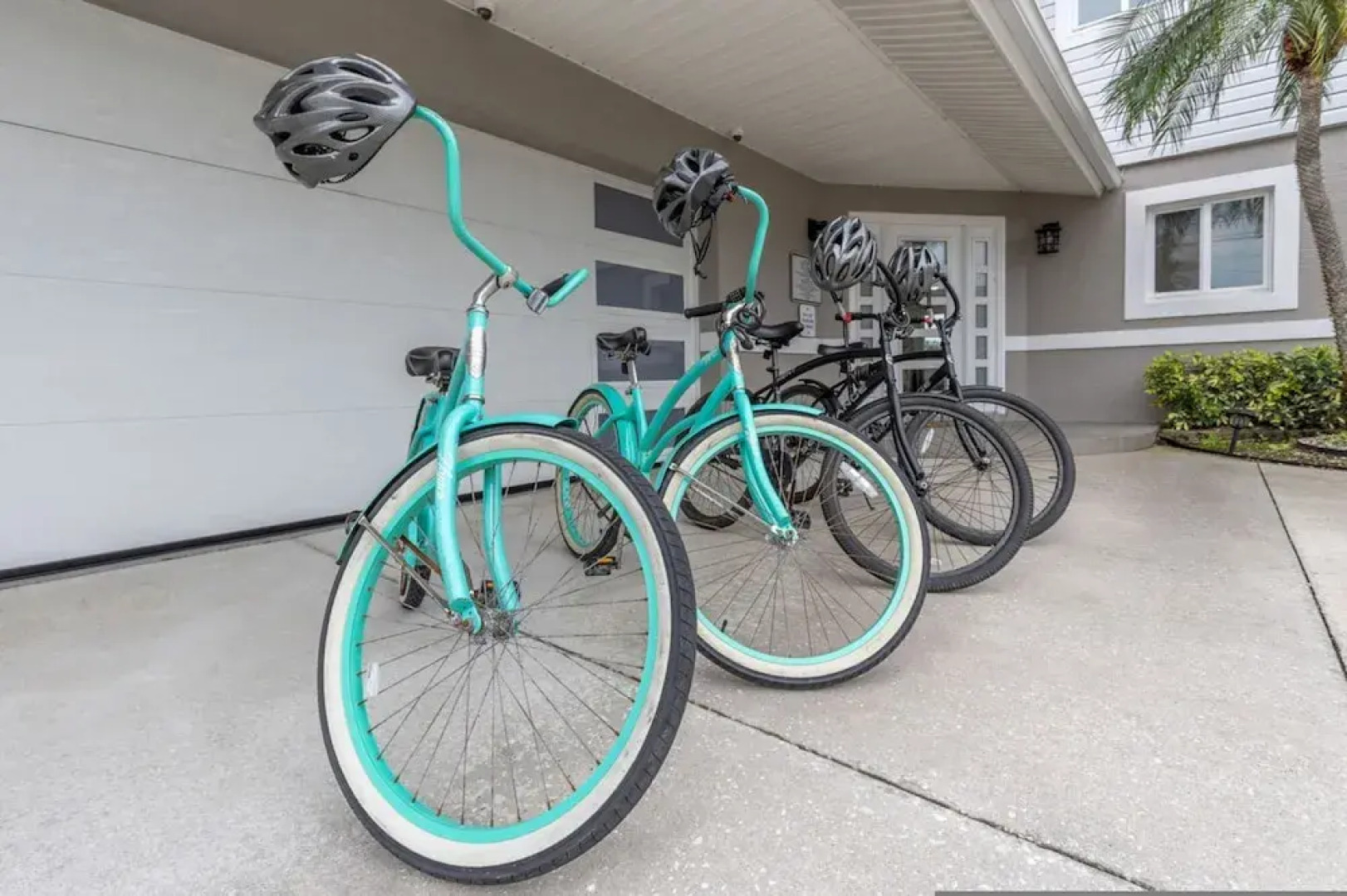 Azule - Waterfront Villa With Private Dock