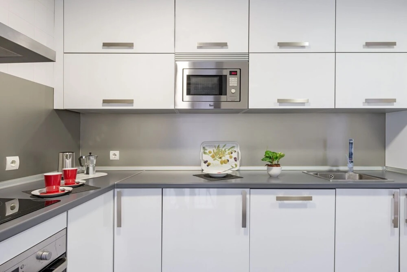 Castellanos Home Surthy Apartments