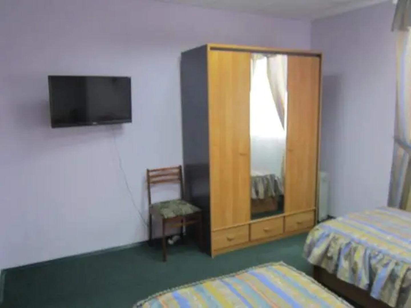 Малахит (бывш. Гостиница при комбинате Свеза)