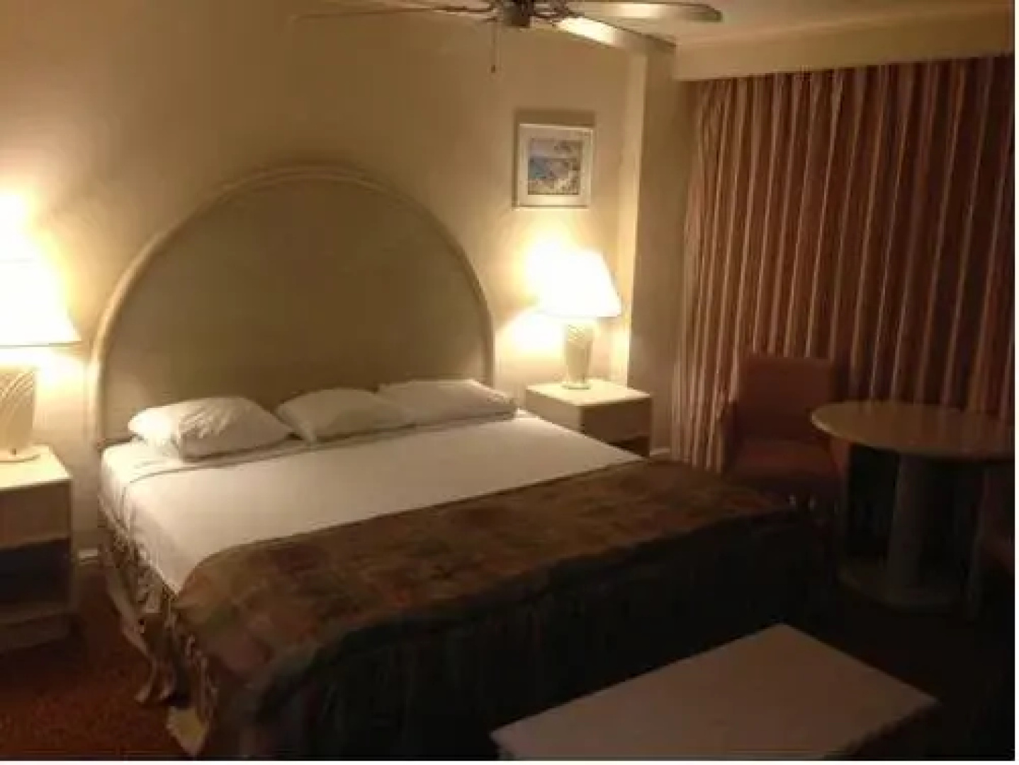 The Moraine Inn Suites & Conference Center