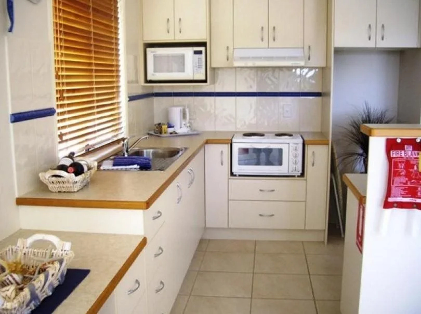 Alexander Lakeside Bed & Breakfast