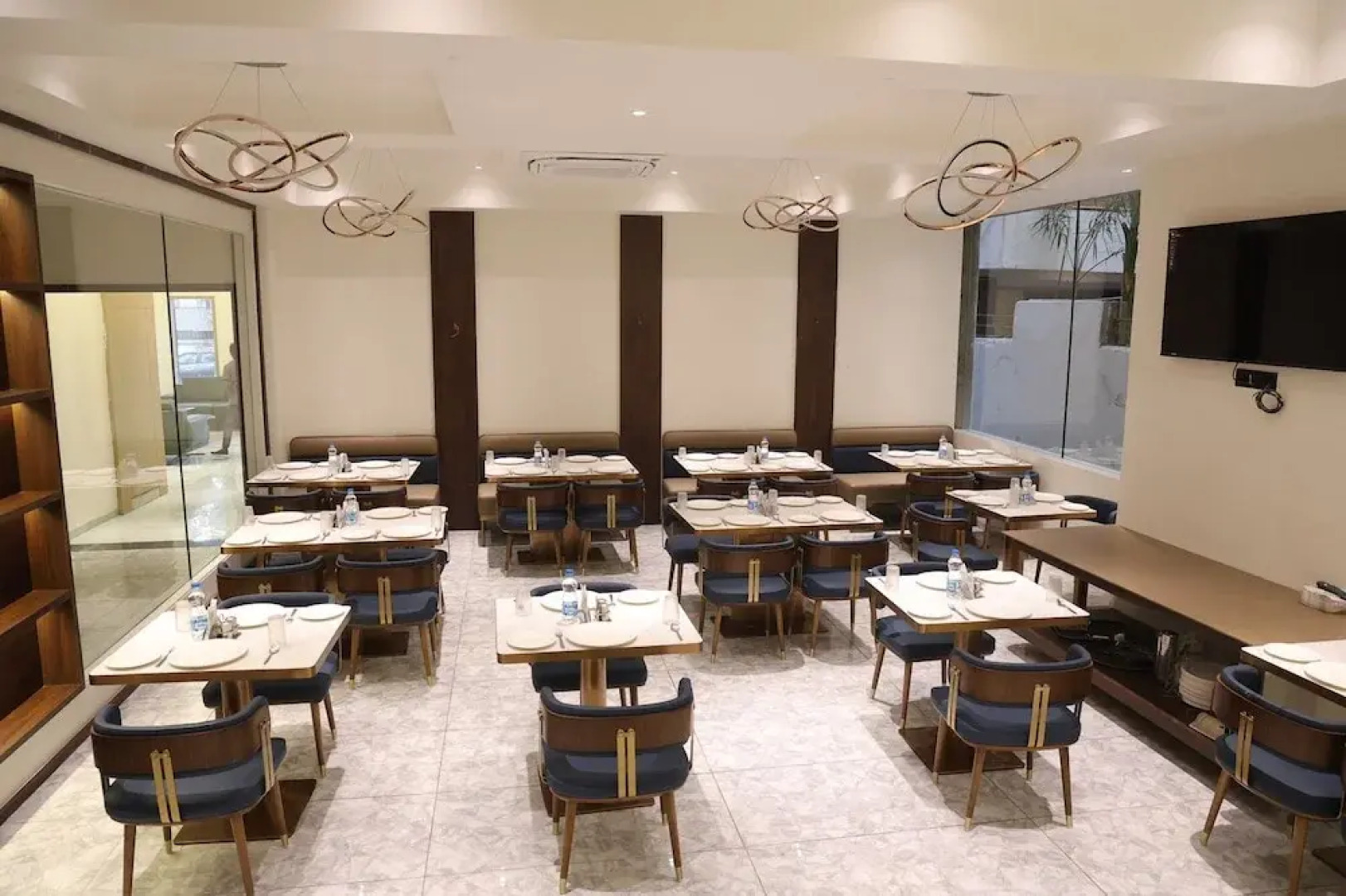 Lords Studio Inn, Jamnagar