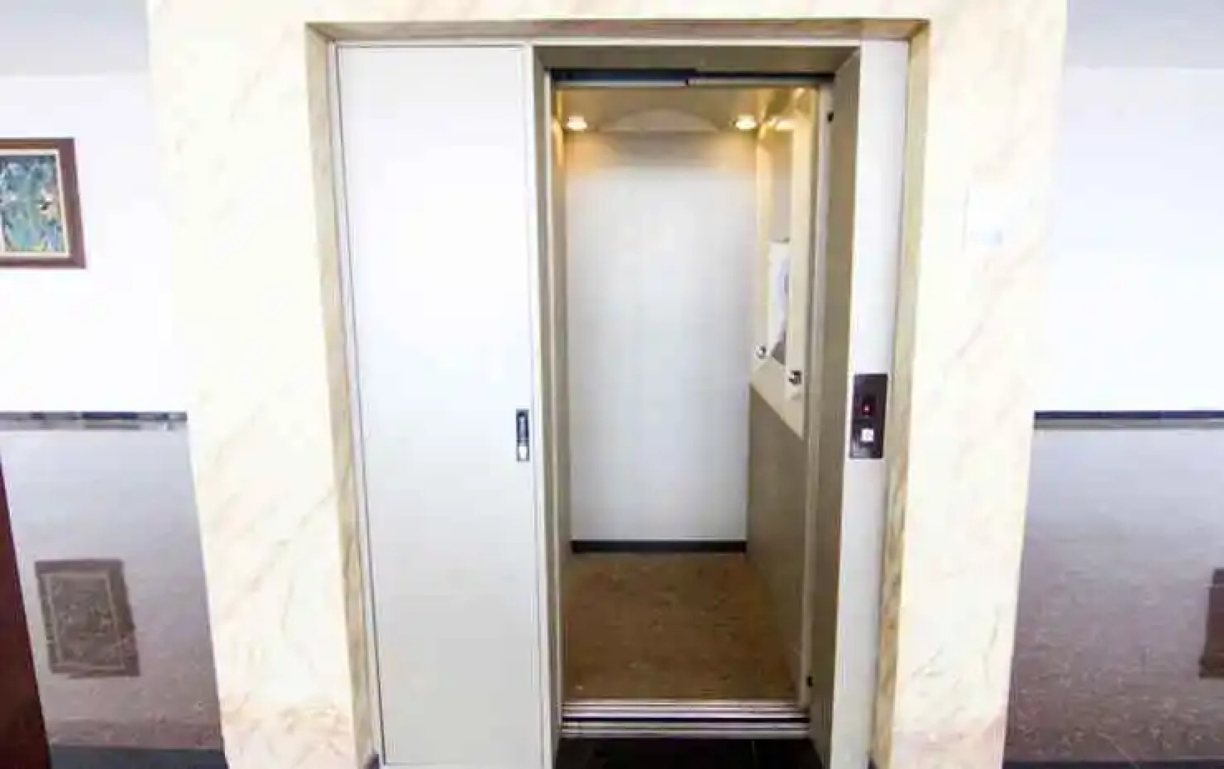 Hotel YNO Castle Kepanjen