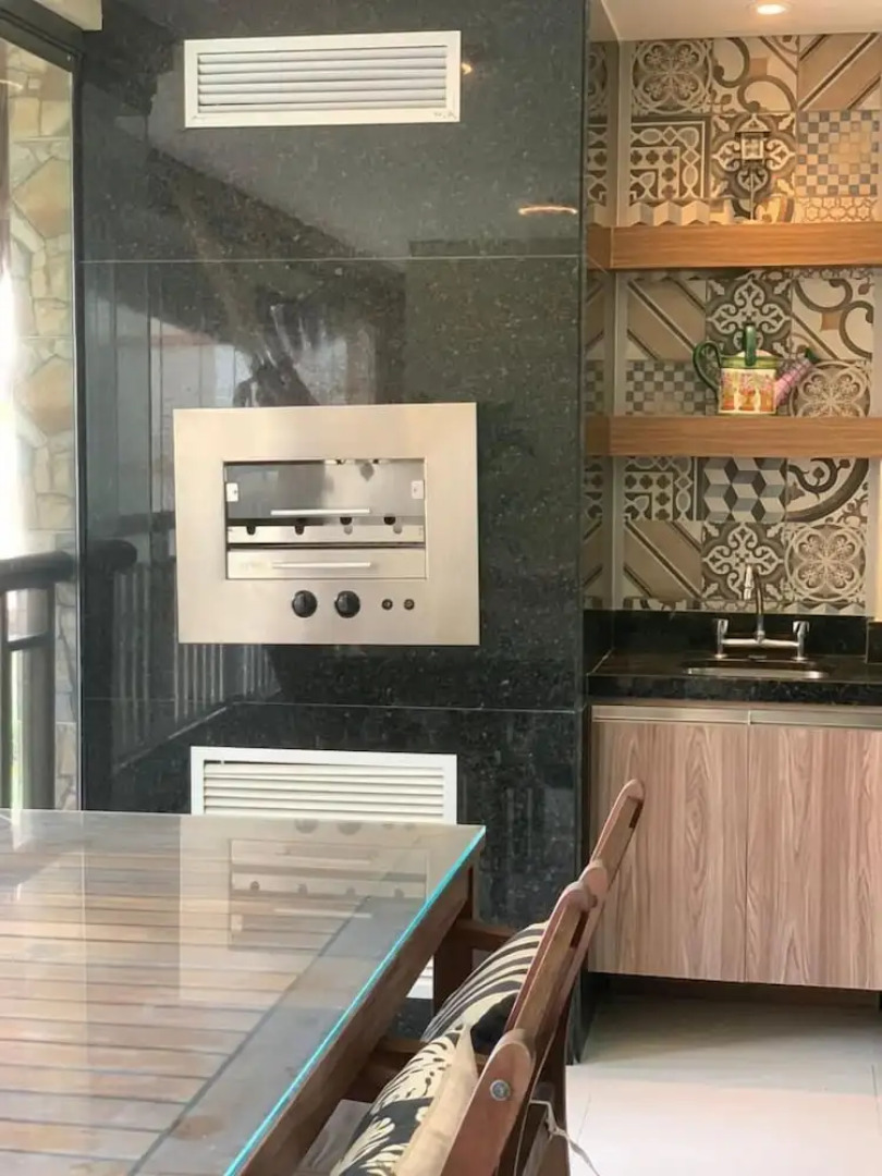 Manhattan Beach Riviera