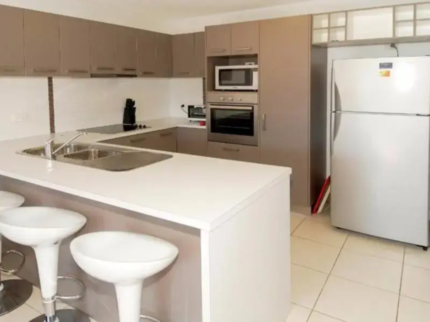 Crompton Court 2 Apartment