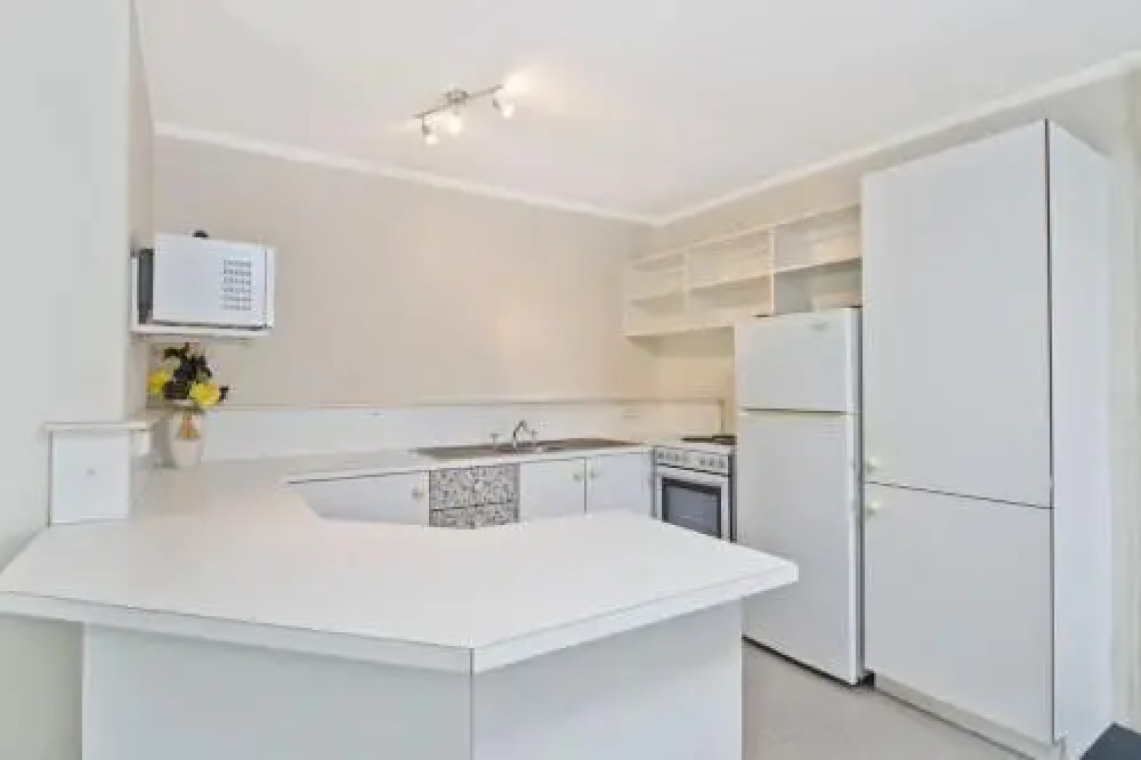 Portsea 16 14 Surf Street