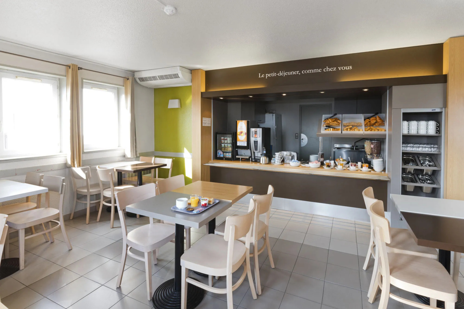 B&B HOTEL Le Mans Nord 1