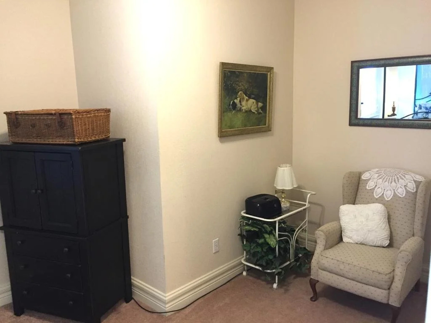 Hermann Crown Suites