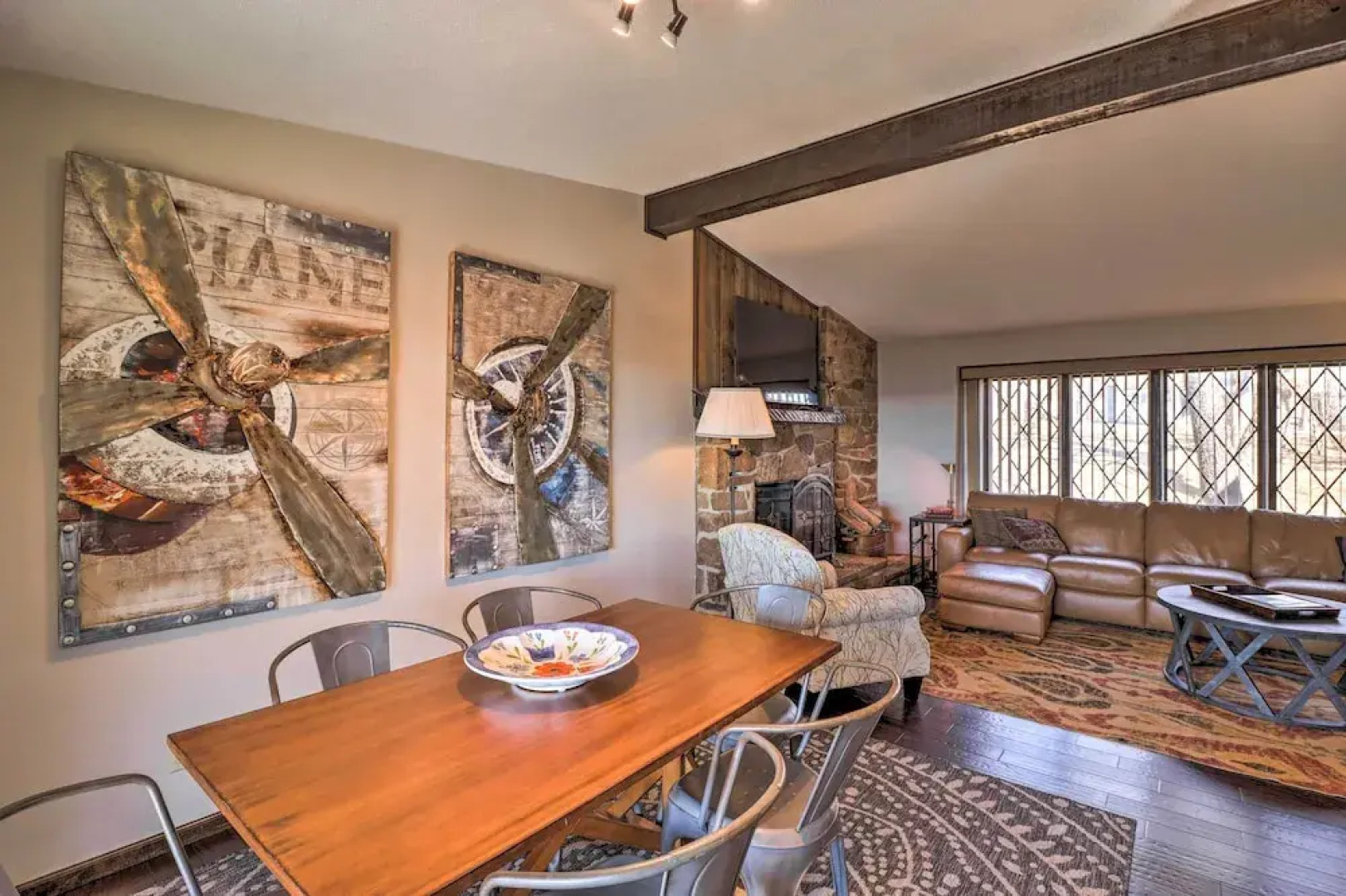 'soaring Heights' w/ Sunset & Mountain Views