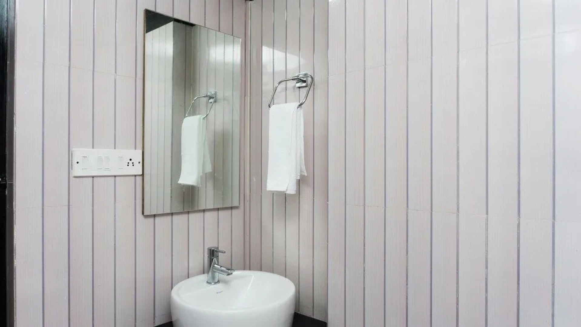 Max Clarks Inn Bhagalpur