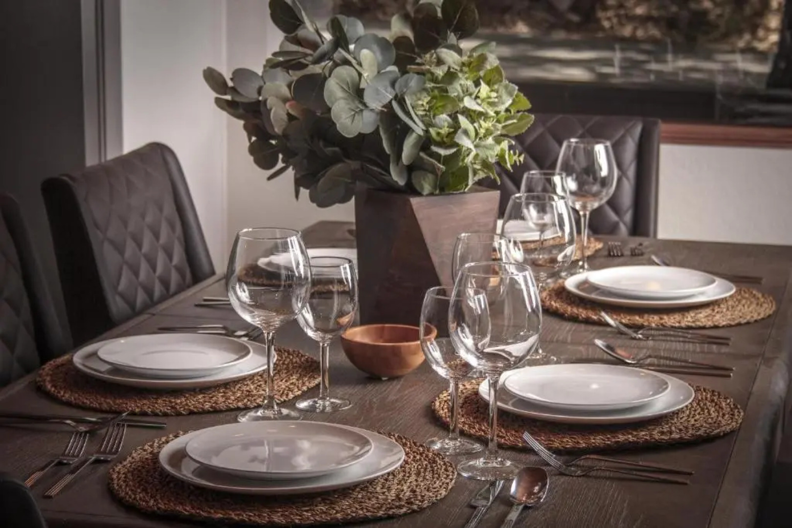 Spectacular Game Room, 3000 sqft, 2 Masters, Pool Table, 2 Decks, AC, Dogs