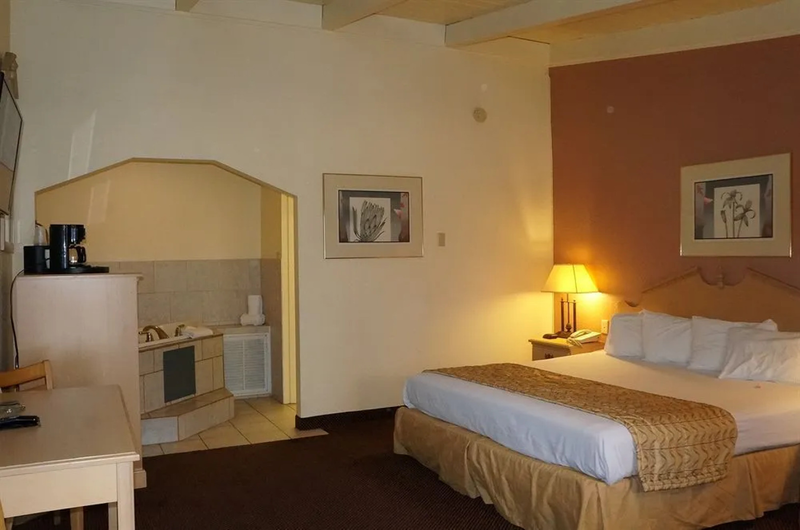 Americas Best Value Inn And Suites Oroville