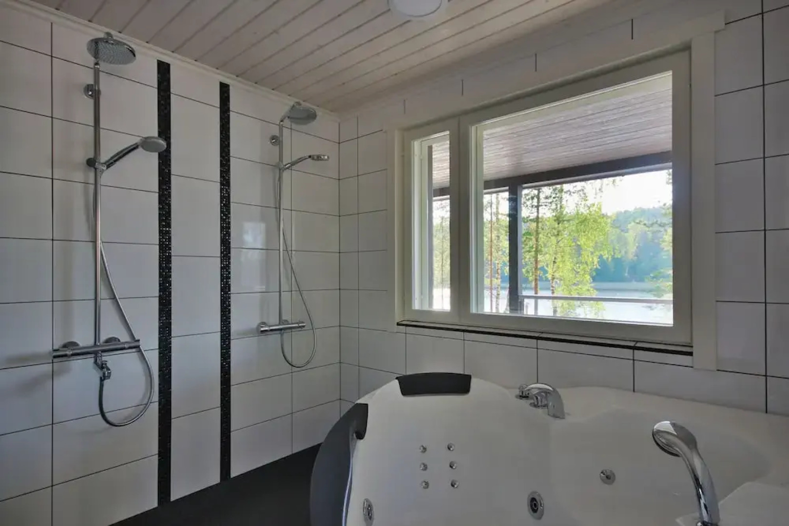 Yli-Kaitalan Lomamökit