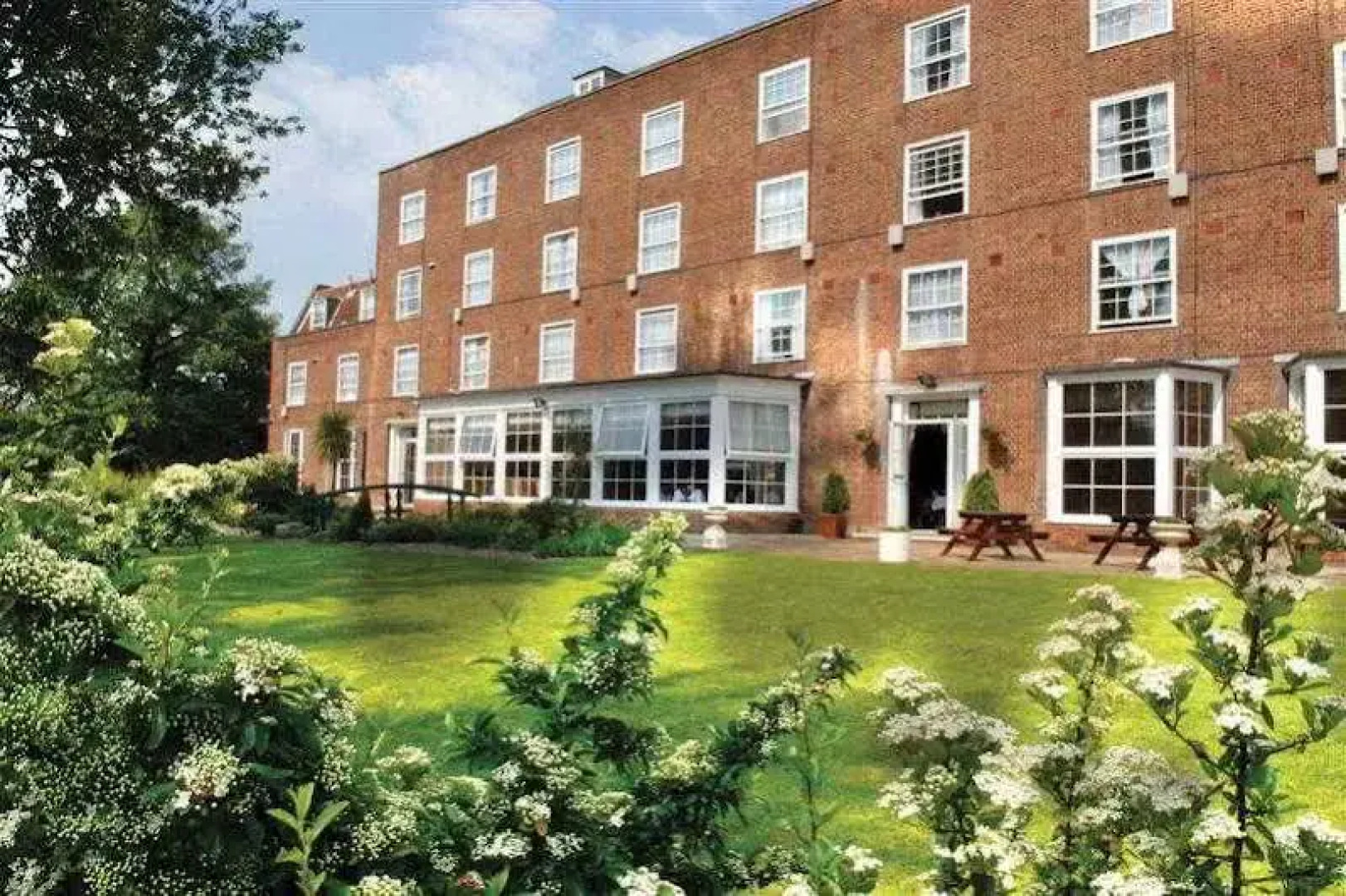 Best Western Welwyn Garden City Homestead Court Hotel