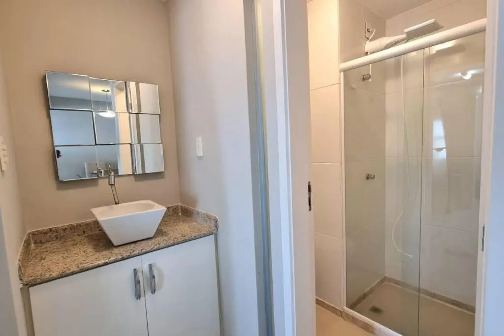 Apartamento duplex, 6 pessoas em Vilas do Atlantico